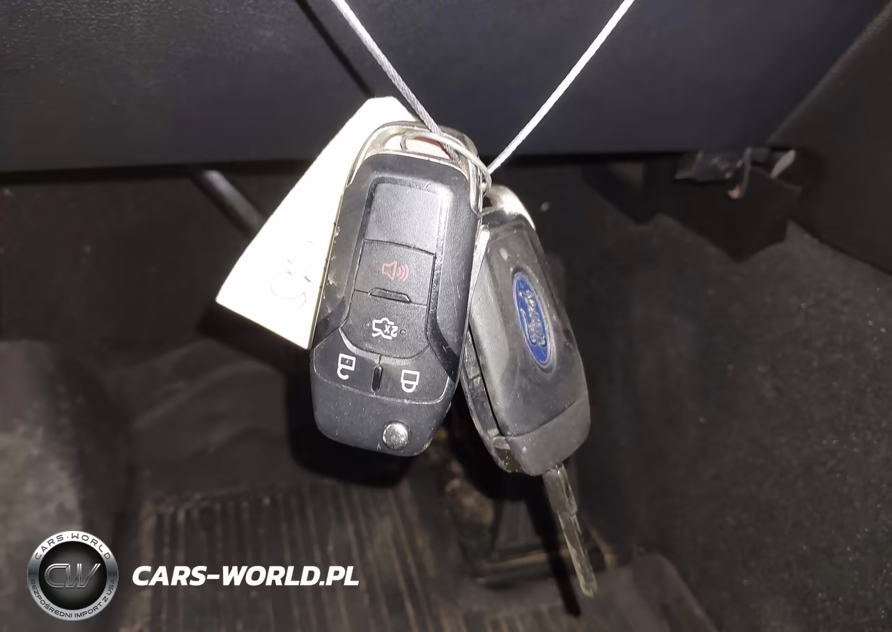 2021 Ford Explorer VIN:1FMSK8BH9MGB13183 - 11