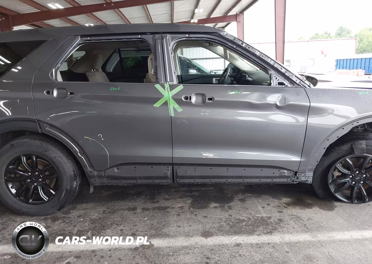 2021 Ford Explorer VIN:1FMSK8BH9MGB13183 - 14