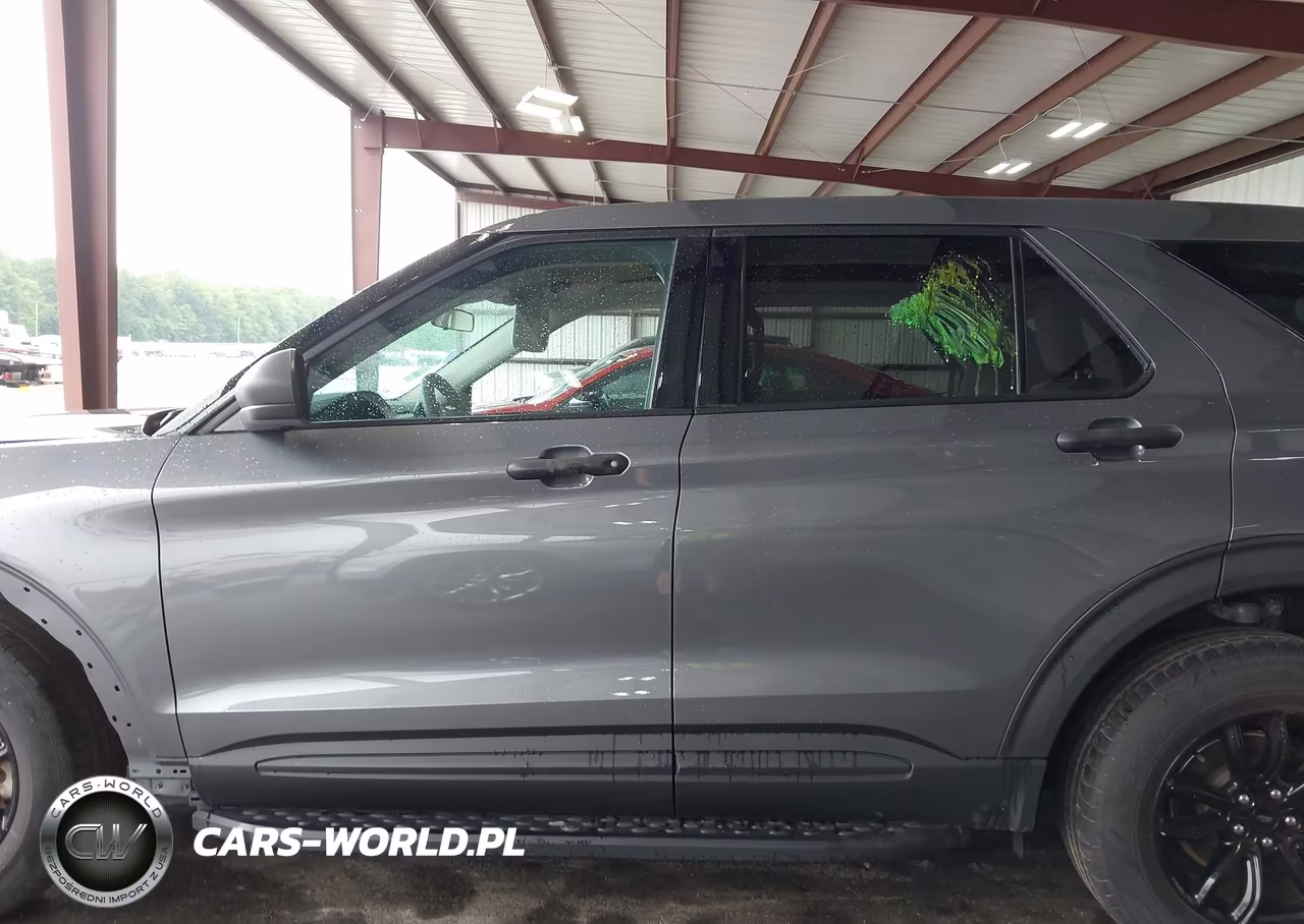 2021 Ford Explorer VIN:1FMSK8BH9MGB13183 - 15