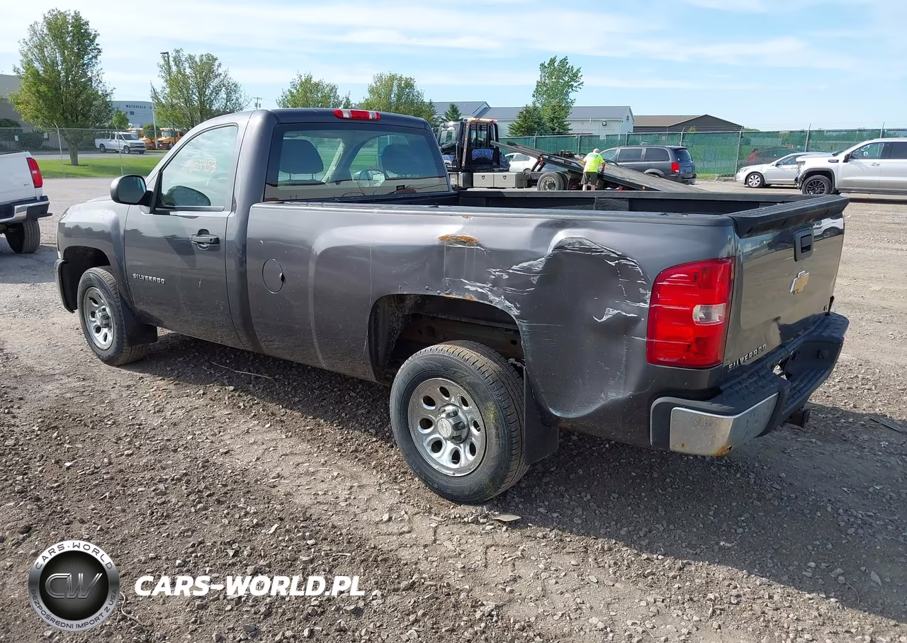 2011 Chevrolet Silverado 1500 Work Truck VIN:1GCNCPEX9BZ339656 - 3