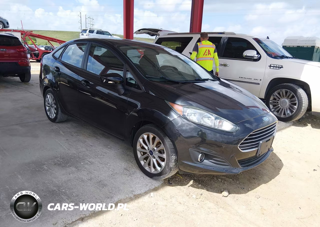 2014 Ford Fiesta Se – zdjęcie 1 z 11