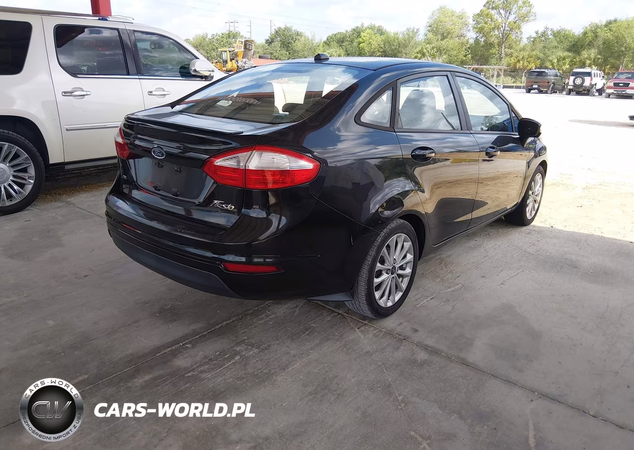 2014 Ford Fiesta Se VIN:3FADP4BJ8EM127518 - 4