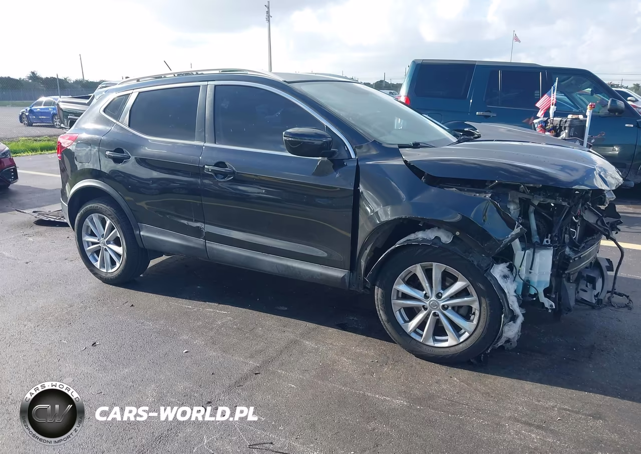 2017 Nissan Rogue Sport Sv
