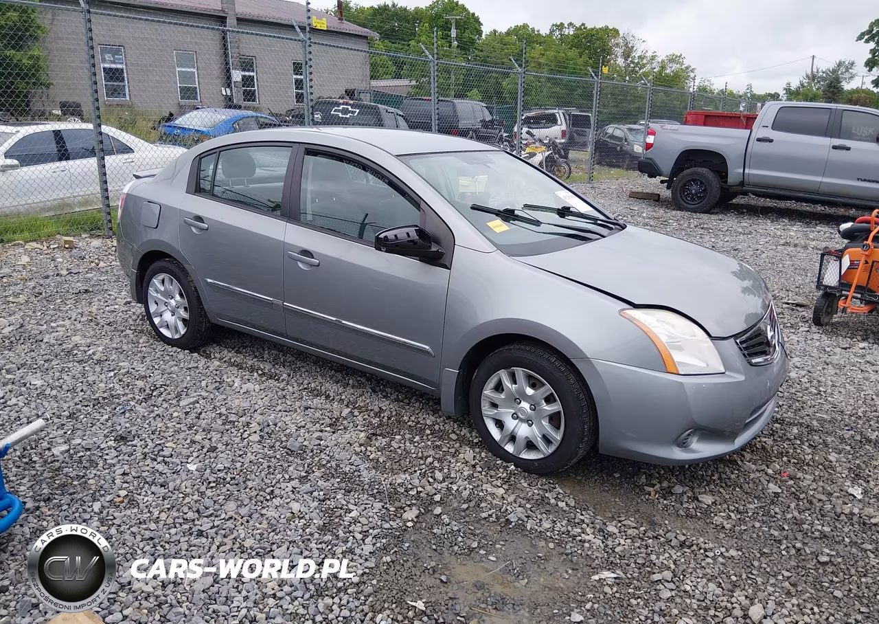 2012 Nissan Sentra 2.0 S – zdjęcie 1 z 16