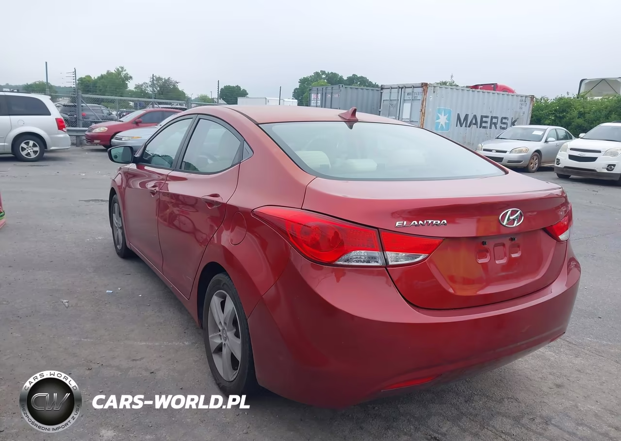 2013 Hyundai Elantra Gls VIN:KMHDH4AE8DU766502 - 3