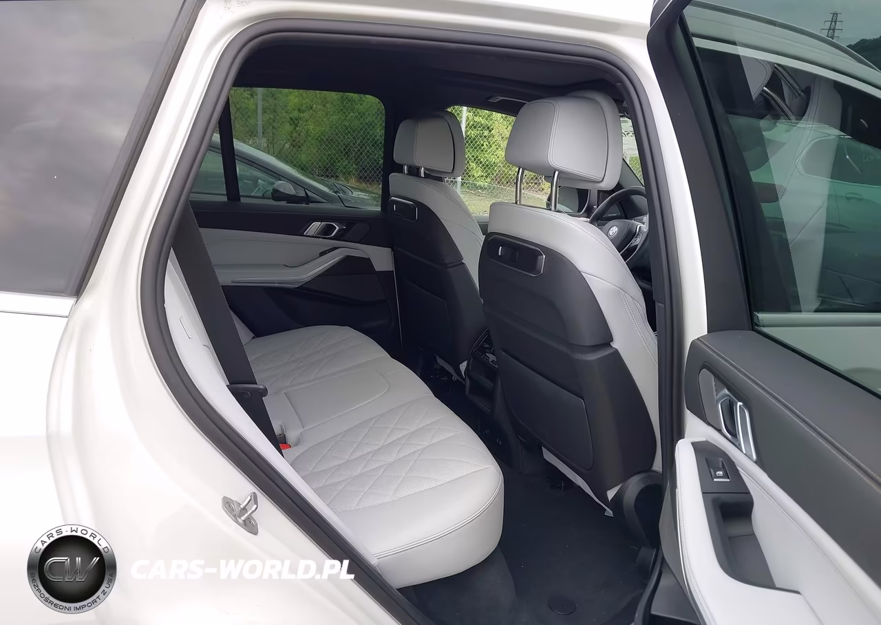 2025 BMW X5 xDrive40I VIN:5UX23EU03S9W38053 - 8