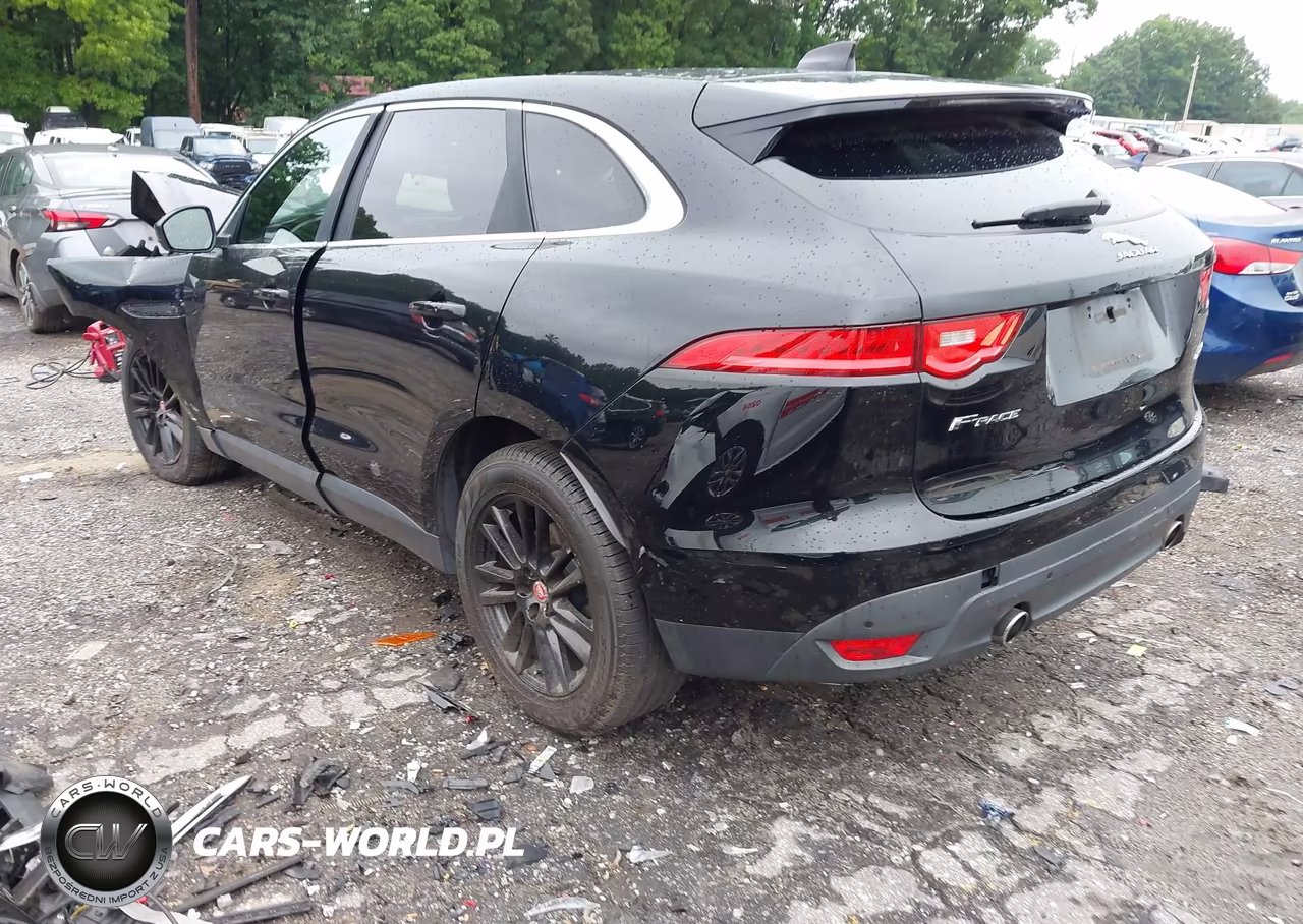 2017 Jaguar F-Pace 35T Prestige VIN:SADCK2BV1HA064988 - 3