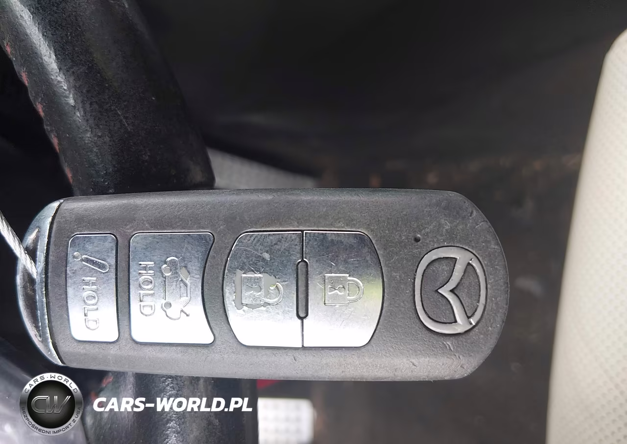 2014 Mazda Mazda3 S Grand Touring VIN:JM1BM1W38E1179815 - 11