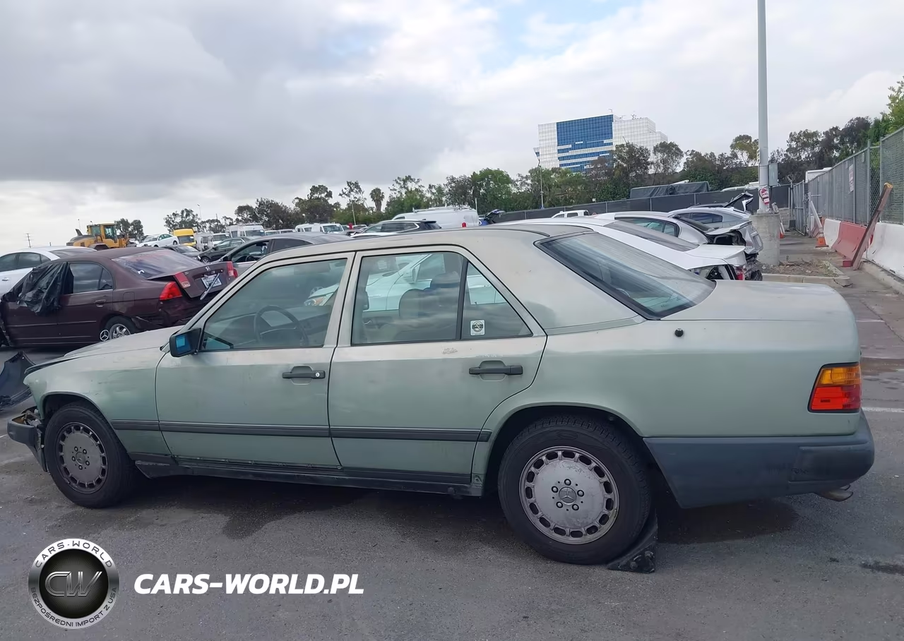 1987 Mercedes-Benz 260 E VIN:WDBEA26D8HA542766 - 14