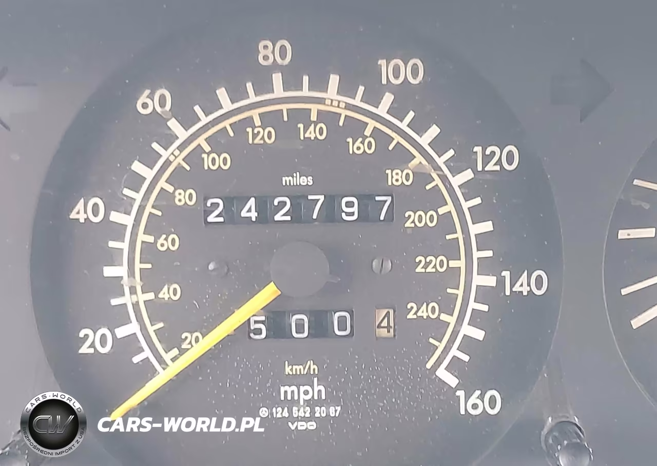 1987 Mercedes-Benz 260 E VIN:WDBEA26D8HA542766 - 15