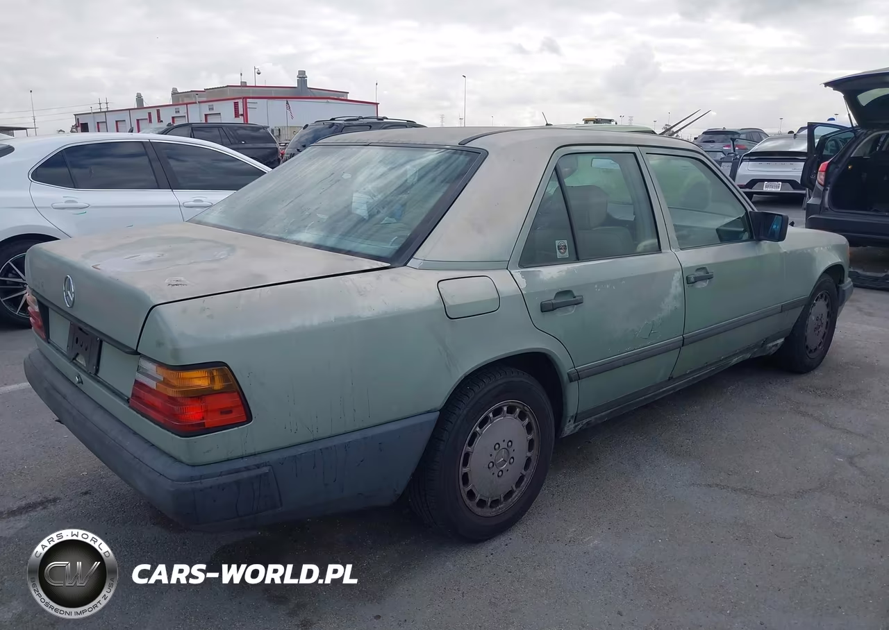 1987 Mercedes-Benz 260 E VIN:WDBEA26D8HA542766 - 4