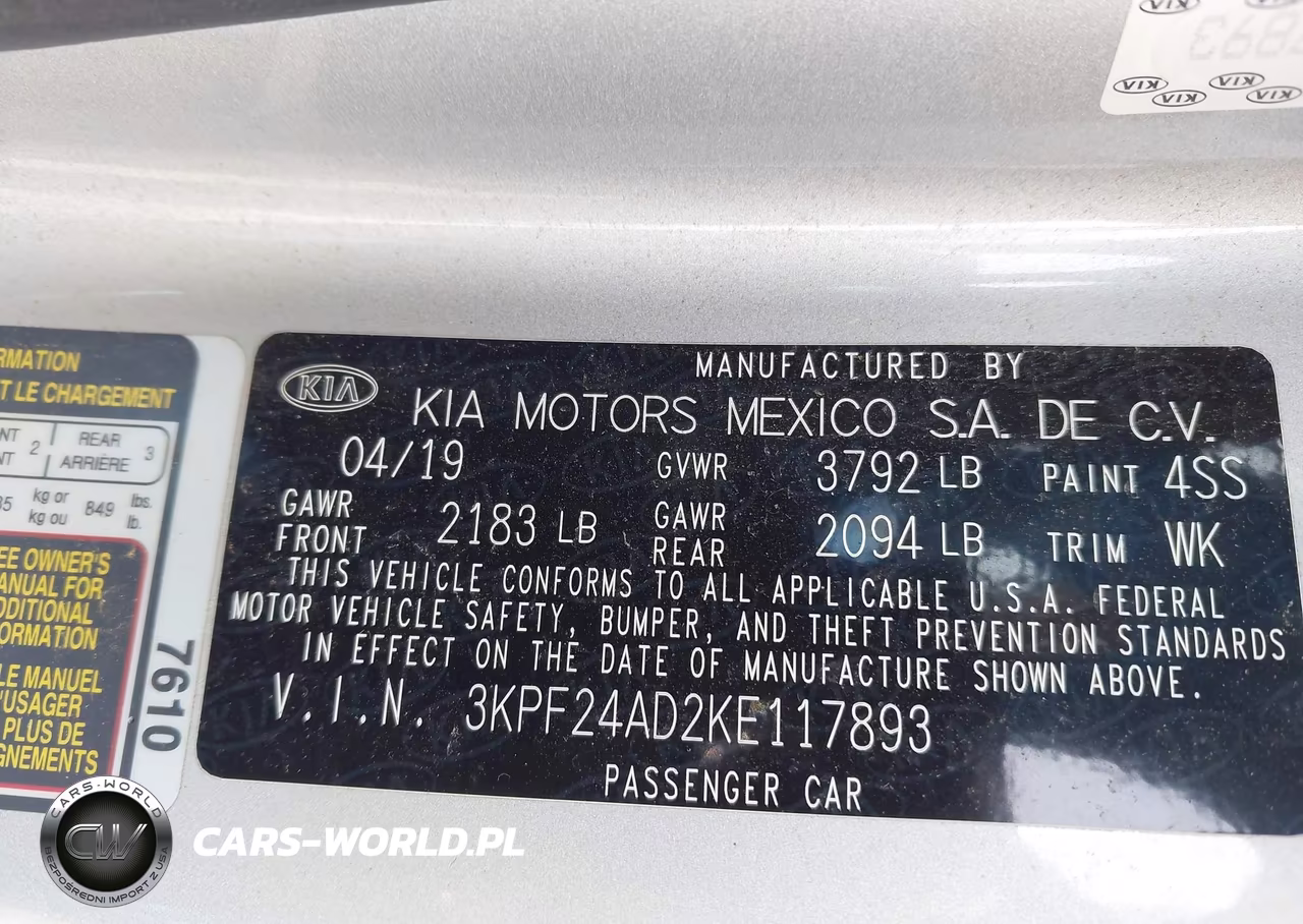 2019 Kia Forte Lxs VIN:3KPF24AD2KE117893 - 9