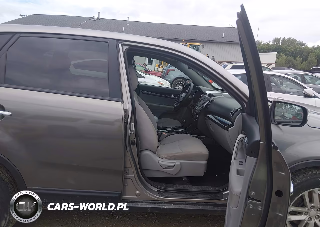 2015 Kia Sorento Lx VIN:5XYKT3A66FG618169 - 5