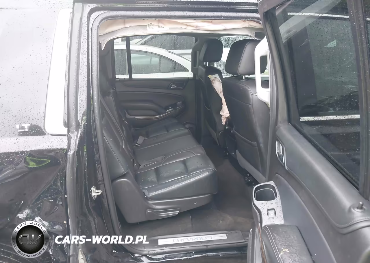 2018 Chevrolet Suburban Lt VIN:1GNSKHKC1JR368491 - 8
