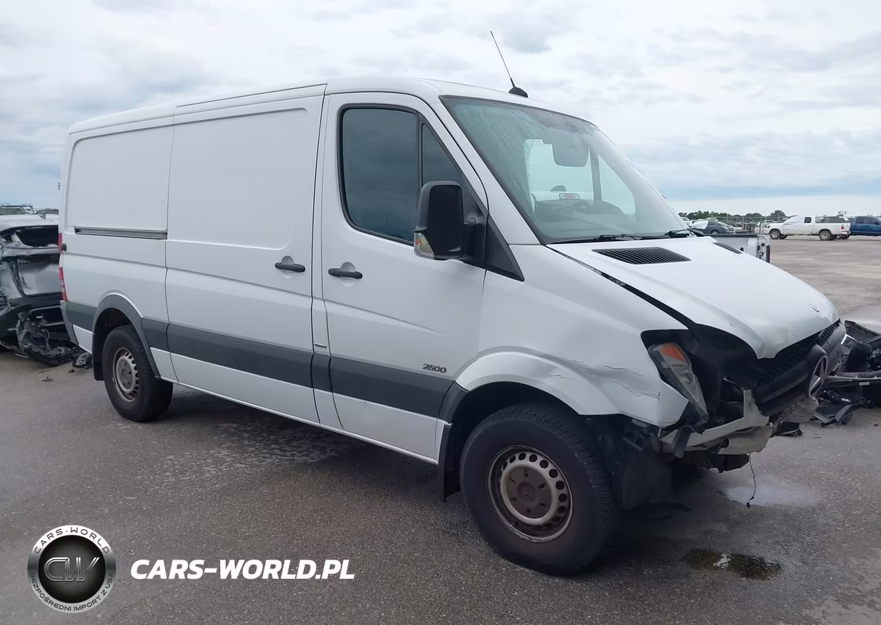 2013 Mercedes-Benz Sprinter 2500 Normal Roof