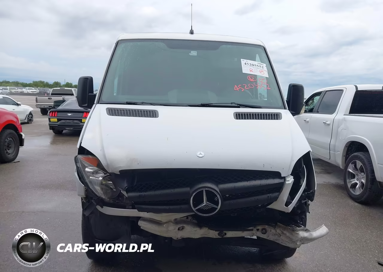 2013 Mercedes-Benz Sprinter 2500 Normal Roof VIN:WD3PE7CC1D5788241 - 13