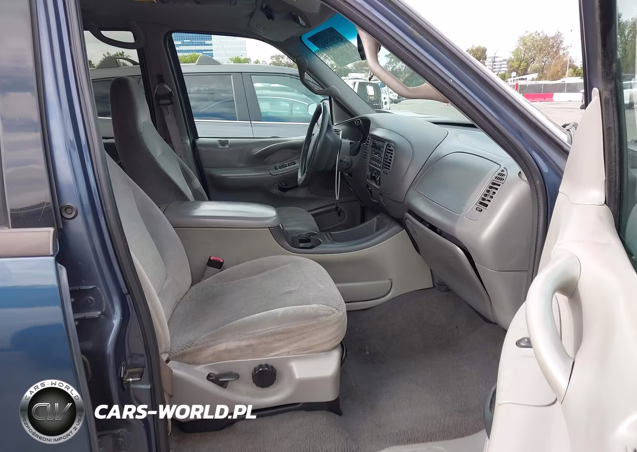 2000 Ford Expedition Xlt VIN:1FMRU1567YLA29063 - 5