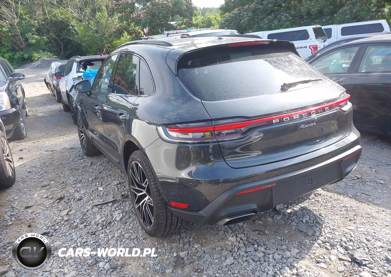 2024 Porsche Macan T VIN:WP1AA2A52RLB01087 - 3