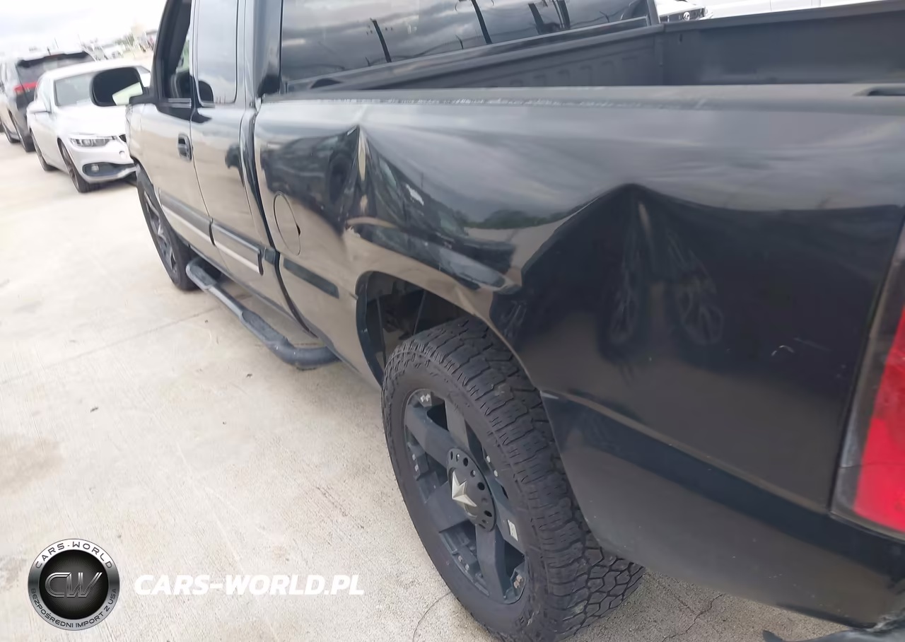 2005 Chevrolet Silverado 1500 Ls VIN:2GCEC19V551168004 - 12