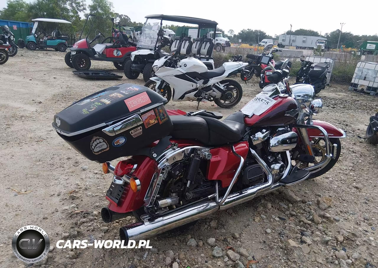 2019 Harley-Davidson Flhr VIN:1HD1FBC11KB617920 - 4