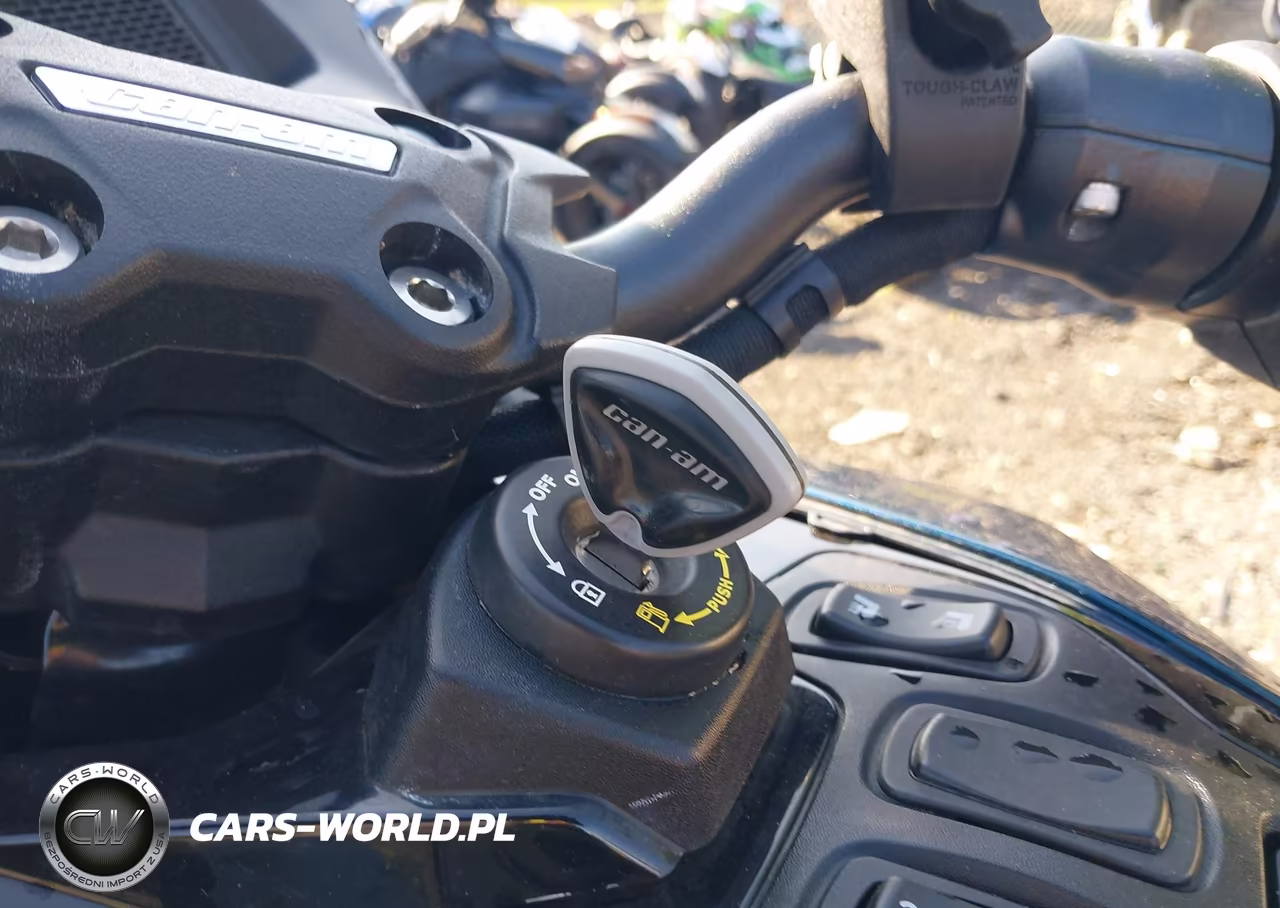2021 Can-Am Spyder Roadster Rt-Rt Limited VIN:2BXNBDD23MV001729 - 11