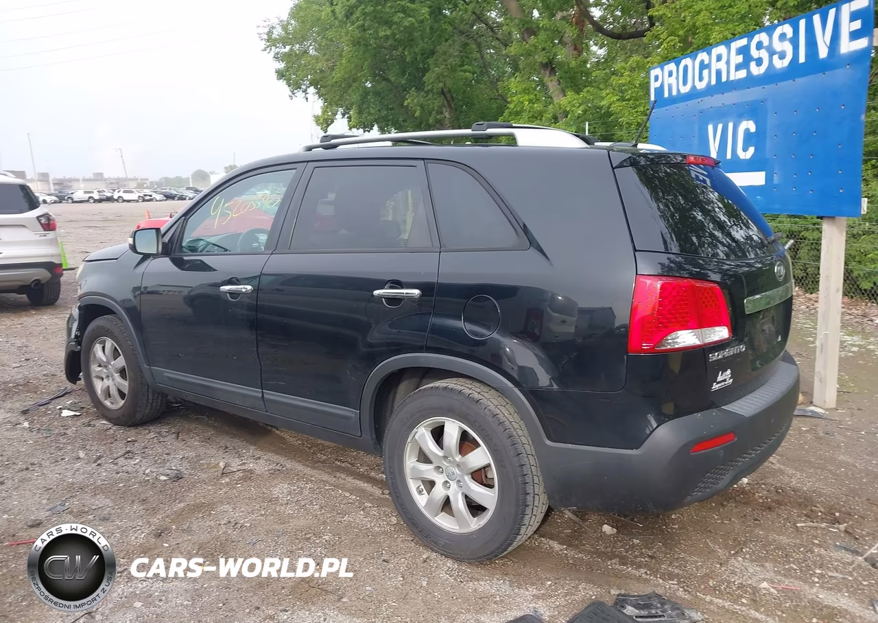 2012 Kia Sorento Lx VIN:5XYKT4A62CG229045 - 3