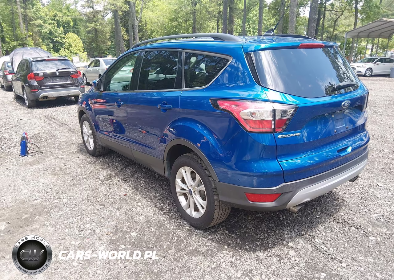 2018 Ford Escape Se VIN:1FMCU0GD1JUC11577 - 3