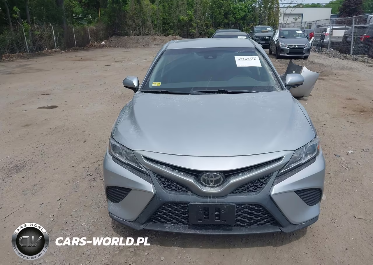 2018 Toyota Camry Se VIN:4T1B11HK7JU045170 - 13