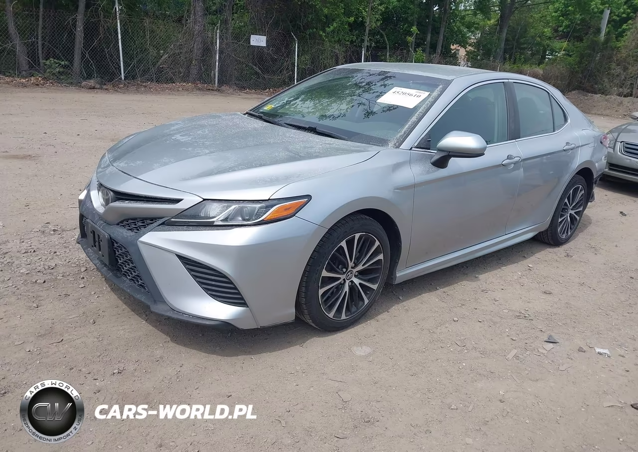 2018 Toyota Camry Se VIN:4T1B11HK7JU045170 - 2