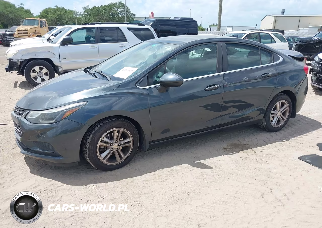 2017 Chevrolet Cruze Lt Auto VIN:1G1BE5SM4H7129331 - 2