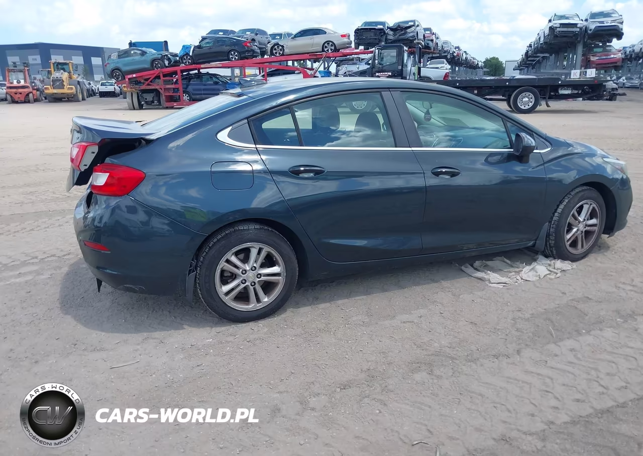 2017 Chevrolet Cruze Lt Auto VIN:1G1BE5SM4H7129331 - 4