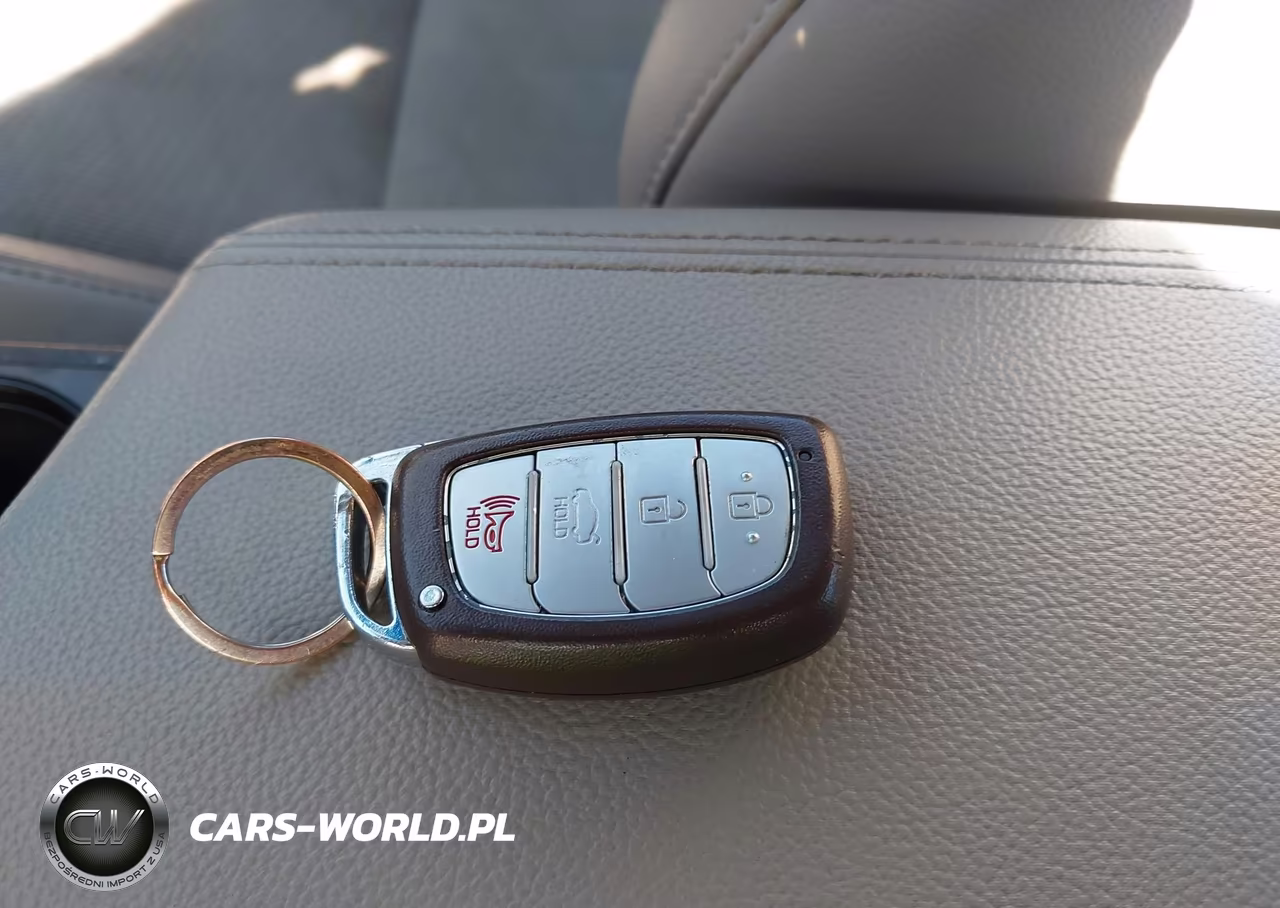 2015 Hyundai Sonata Sport VIN:5NPE34AF8FH219226 - 11