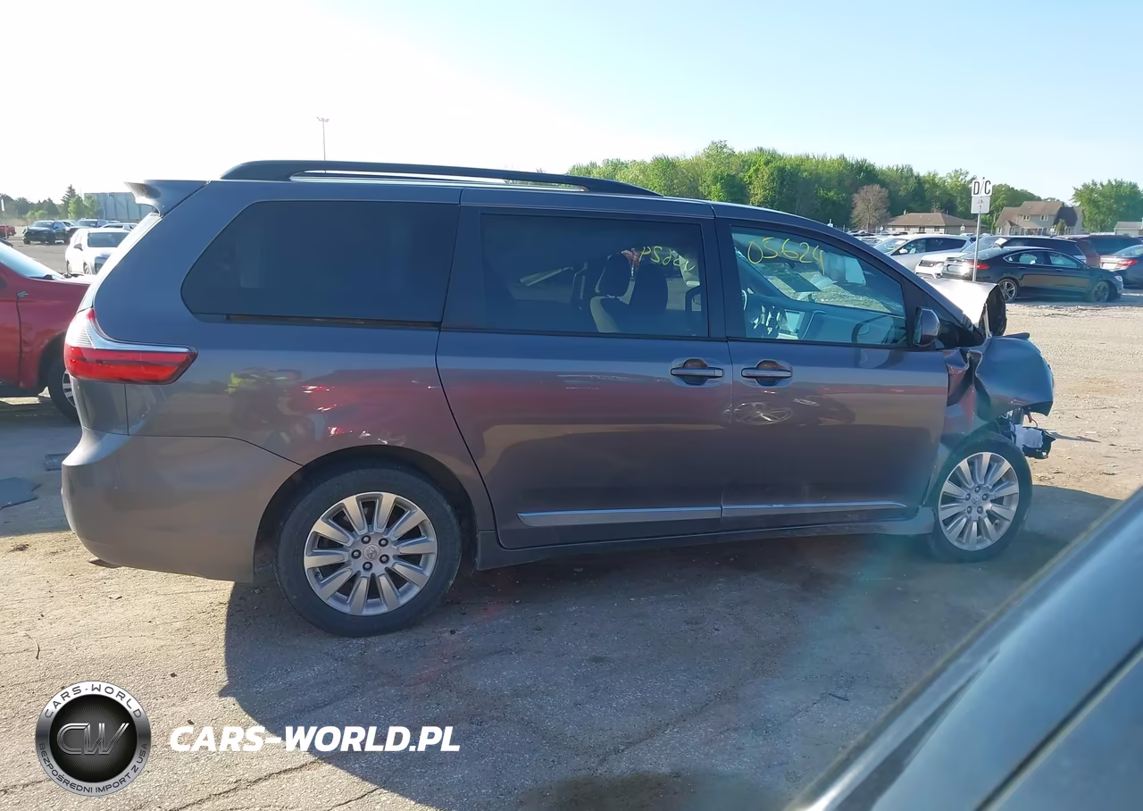 2015 Toyota Sienna Le 7 Passenger VIN:5TDJK3DC5FS106437 - 14