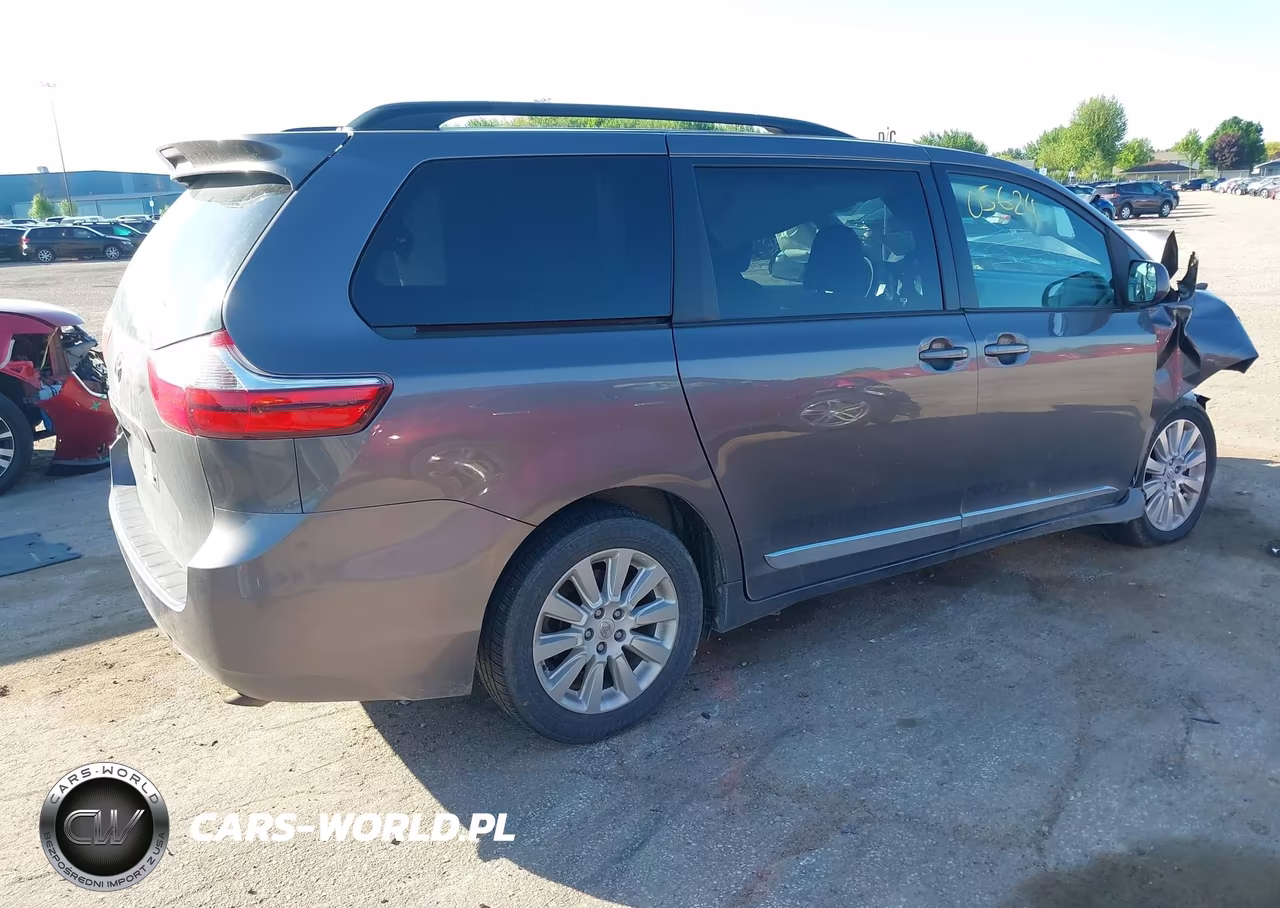 2015 Toyota Sienna Le 7 Passenger VIN:5TDJK3DC5FS106437 - 4