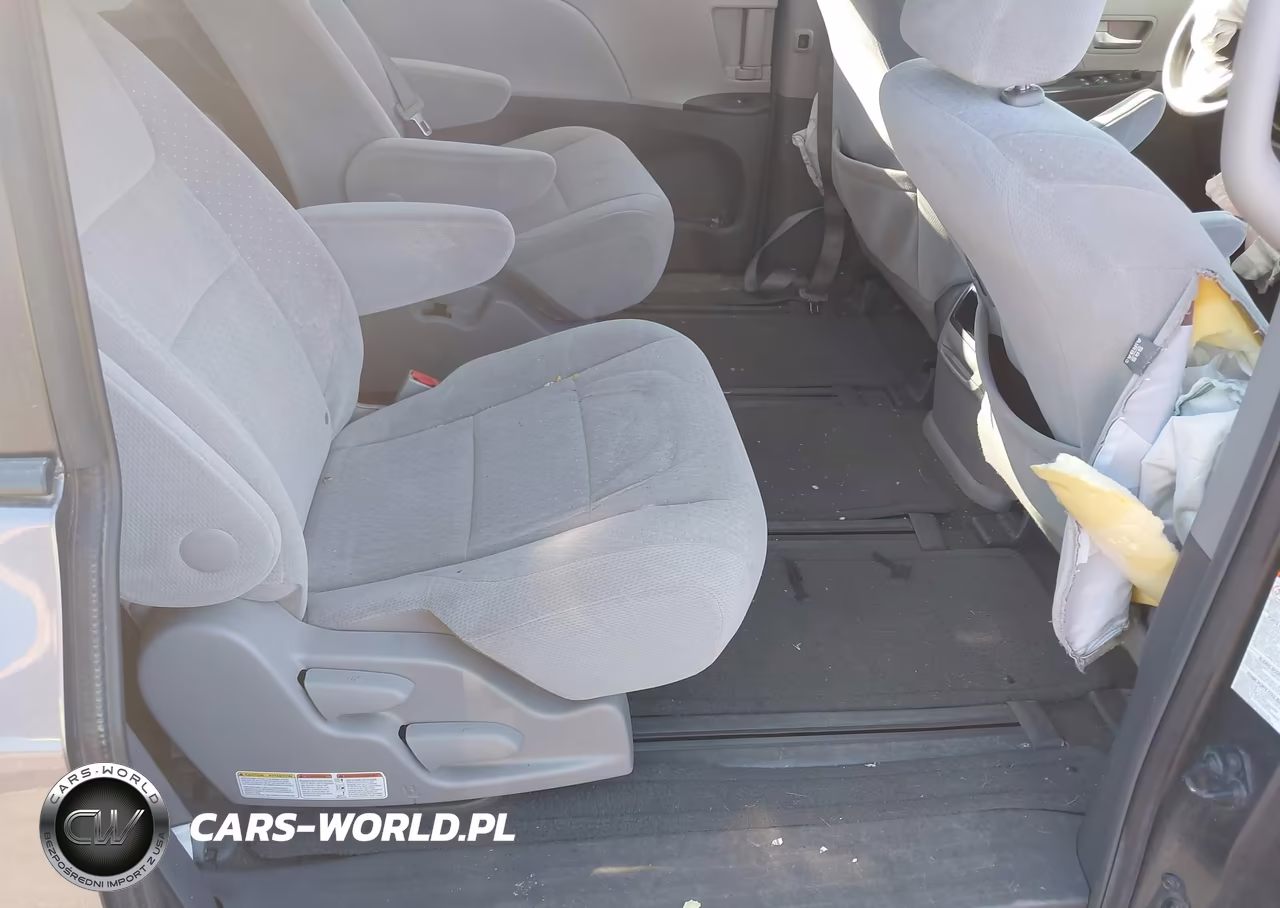 2015 Toyota Sienna Le 7 Passenger VIN:5TDJK3DC5FS106437 - 8