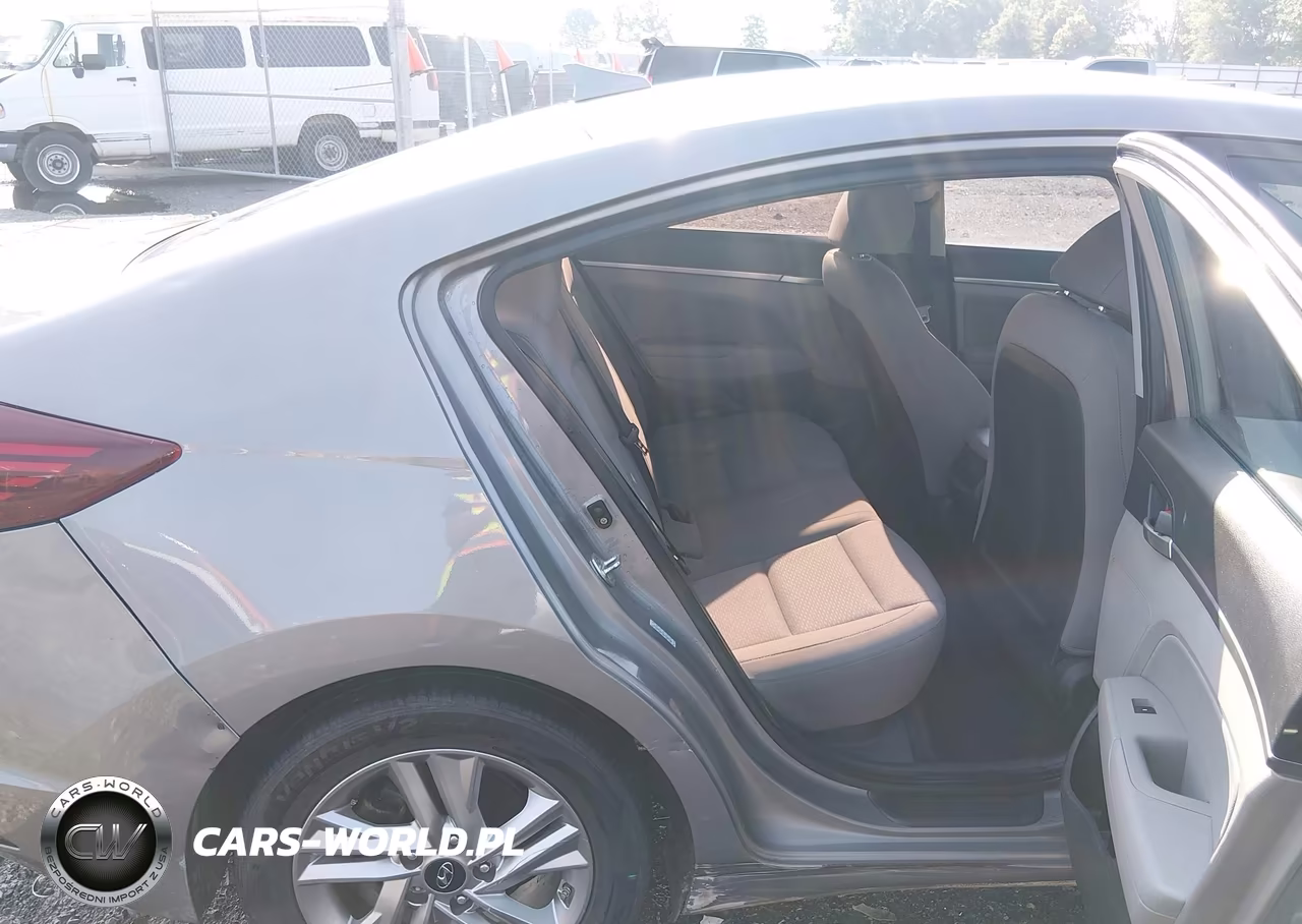 2020 Hyundai Elantra Sel VIN:KMHD84LF6LU026550 - 8