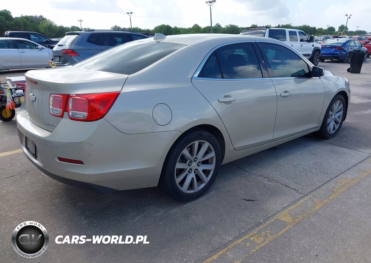 2014 Chevrolet Malibu 3Lt VIN:1G11G5SX2EF199668 - 4