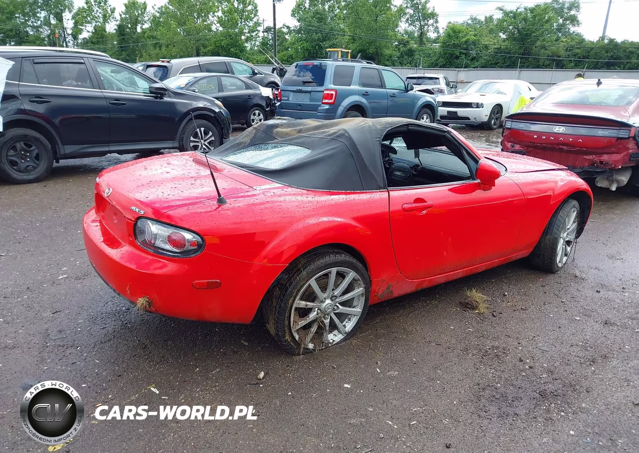 2007 Mazda Mx-5 Touring VIN:JM1NC25F270136386 - 4
