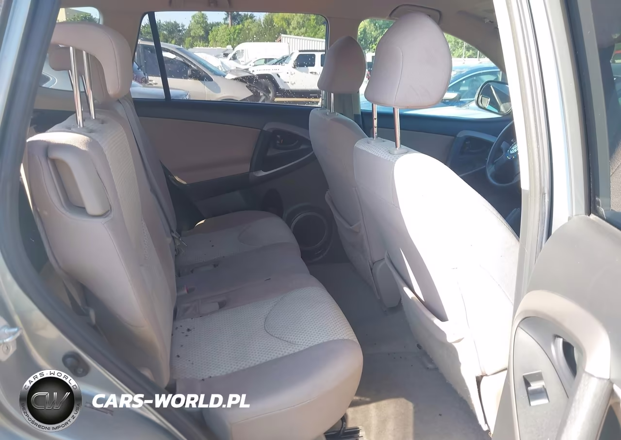 2006 Toyota Rav4 VIN:JTMZD33V665028773 - 8