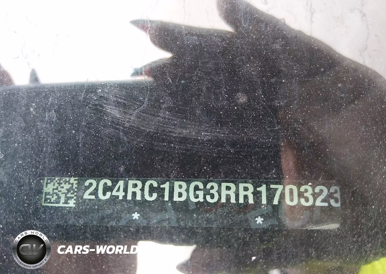 2024 Chrysler Pacifica Touring L VIN:2C4RC1BG3RR170323 - 9