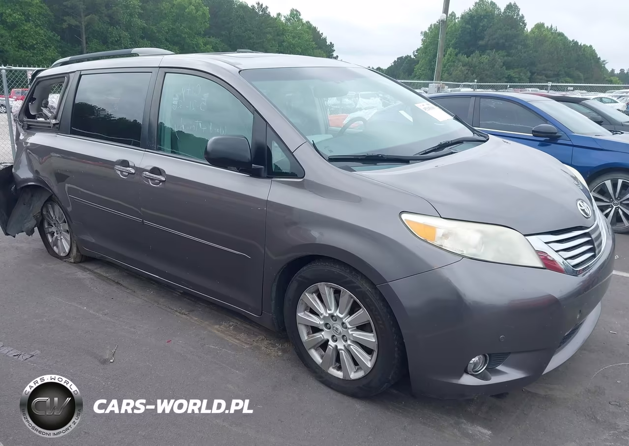 2012 Toyota Sienna Xle-Limited – zdjęcie 1 z 15