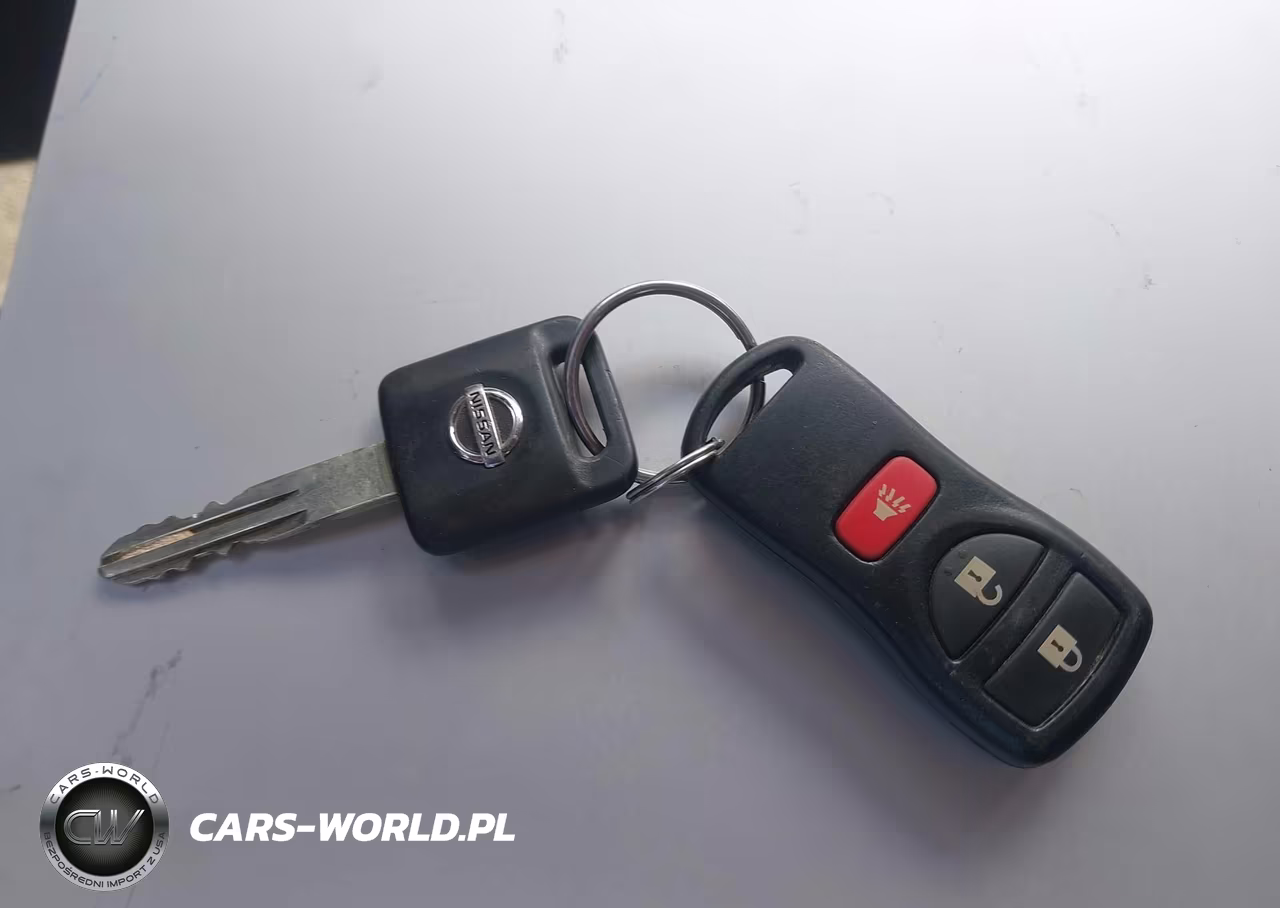 2010 Nissan Versa 1.8S VIN:3N1BC1AP3AL434020 - 11