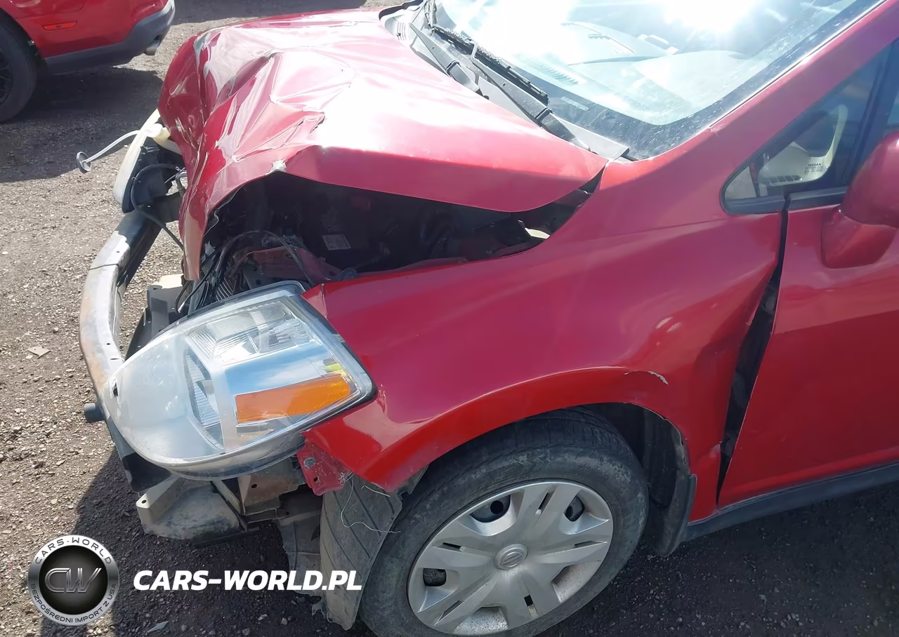 2010 Nissan Versa 1.8S VIN:3N1BC1AP3AL434020 - 18