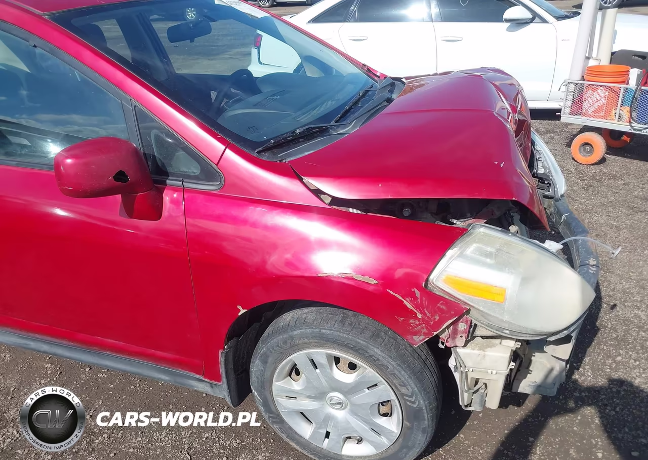 2010 Nissan Versa 1.8S VIN:3N1BC1AP3AL434020 - 19