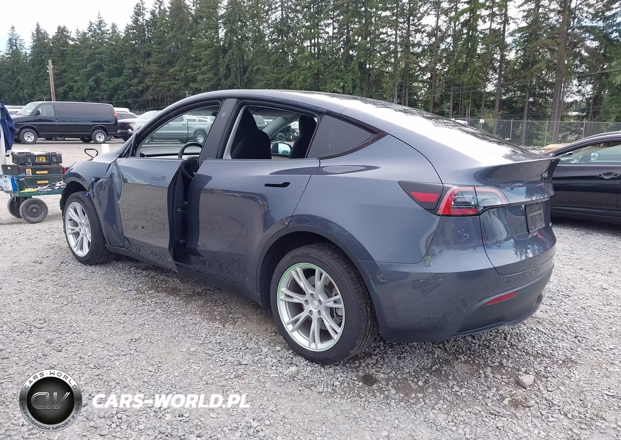 2023 Tesla Model Y Awd-Long Range Dual Motor All-Wheel Drive VIN:7SAYGDEEXPA157041 - 3