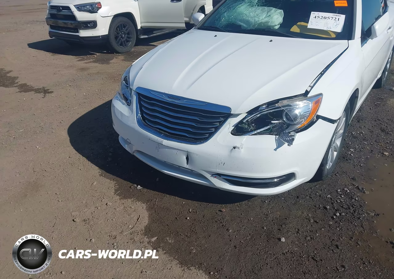 2013 Chrysler 200 Touring VIN:1C3BCBEB4DN511777 - 6