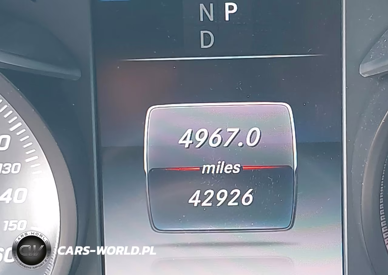 2018 Mercedes-Benz C 300 VIN:55SWF4JB5JU278930 - 15