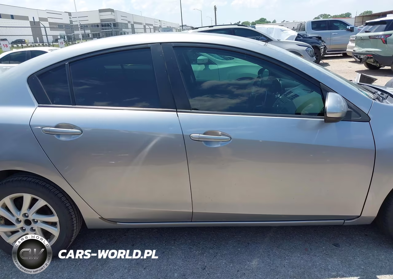2012 Mazda Mazda3 I Touring VIN:JM1BL1V73C1685363 - 13