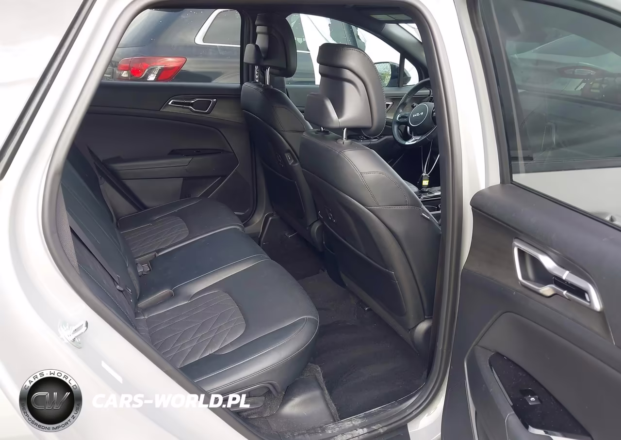 2025 Kia Sportage X-Line VIN:5XYK6CDF6SG308360 - 8