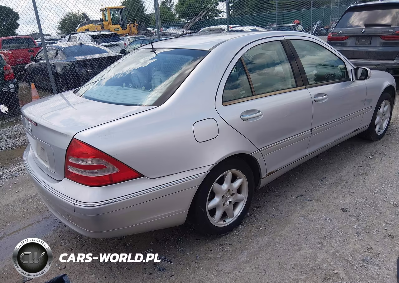 2001 Mercedes-Benz C 240 VIN:WDBRF61J41F087995 - 4